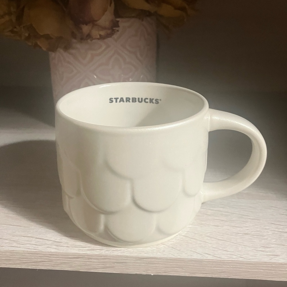 New 14oz Starbucks ceramic mermaid mug